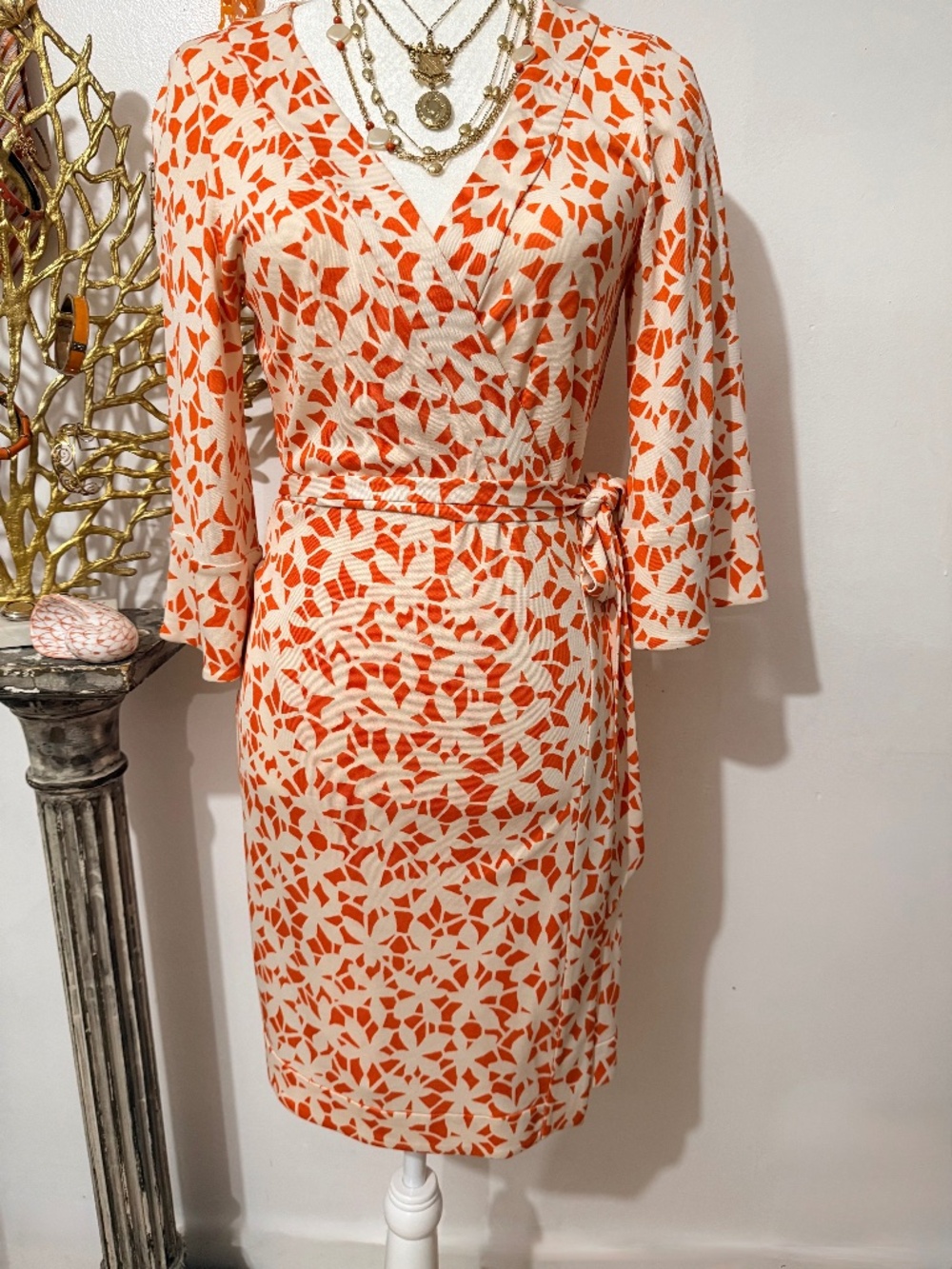 VTG Diane von Furstenberg 100% Silk Jersey Geometric Wrap Dress – Iconic Y2K - Picture 2 of 12